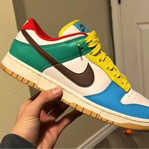 Nike dunks low-free.99